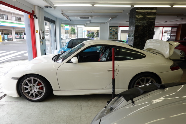 996GT3ウオーターポンプ交換