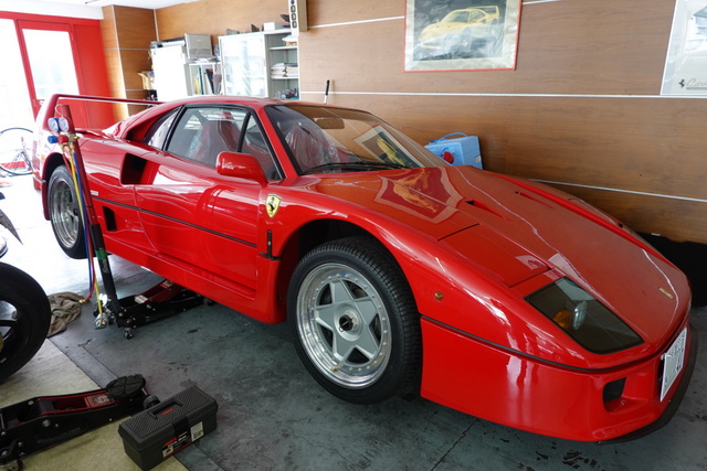 F40 エアコンガス充填